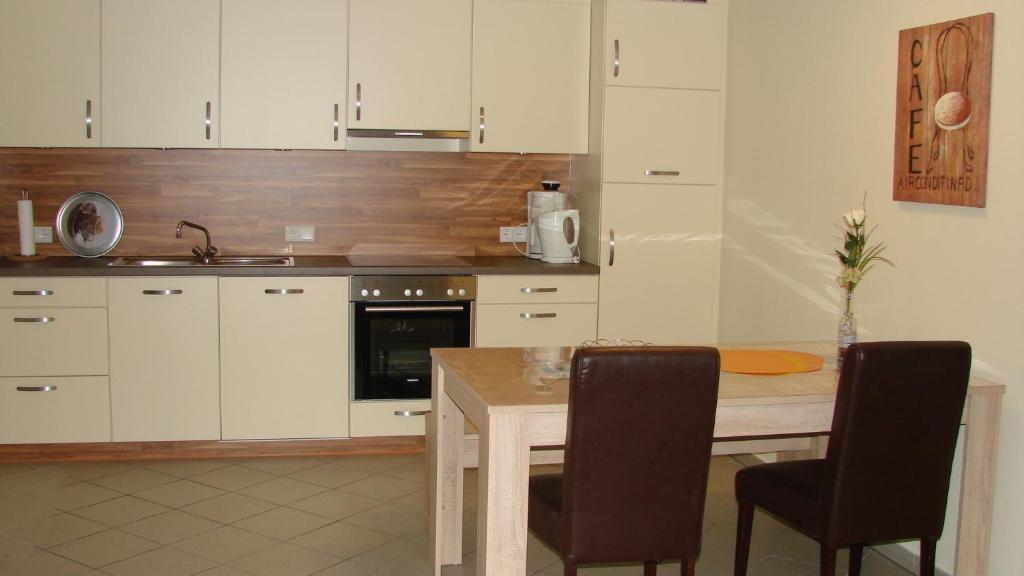 Ferienhof & Landhotel Laurenz 格罗瑙 客房 照片